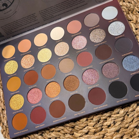 Morphe No Silent Nights Palette 35 XS. NWT - Picture 11 of 11